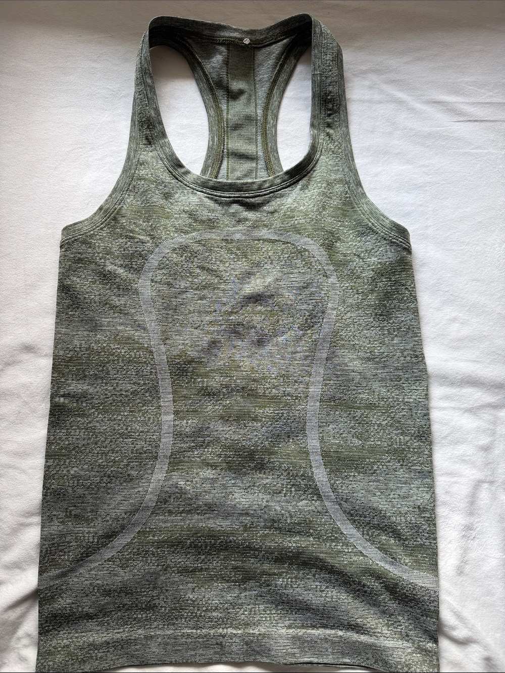 Lululemon swiftly tank size 4